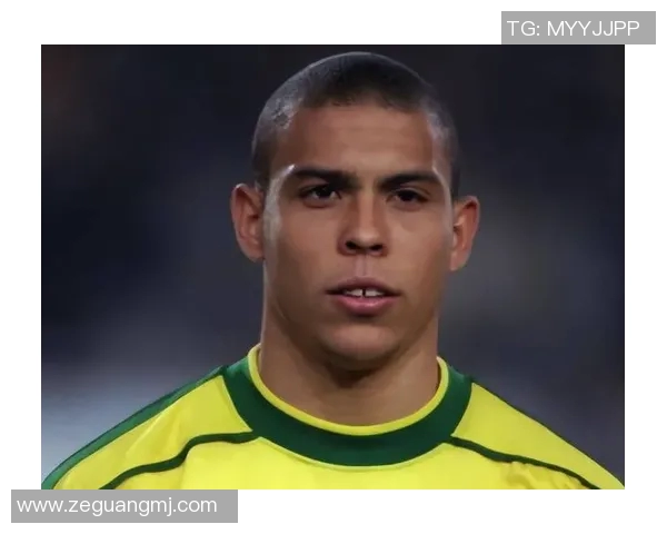 巴西足球传奇大罗的辉煌生涯与不屈精神探秘